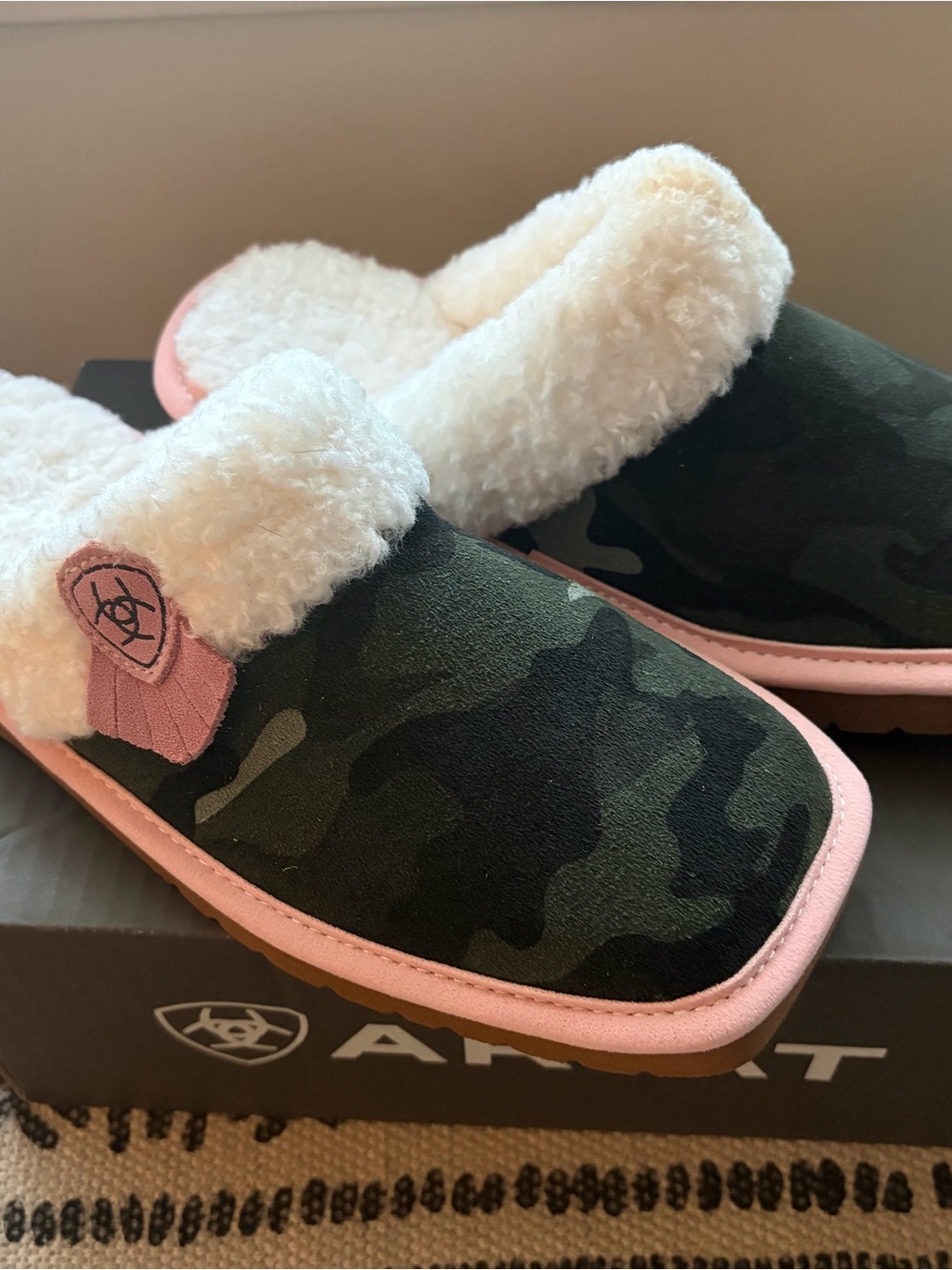 Ariat Kids Camouflage Slip-On Slippers with Pink Trim